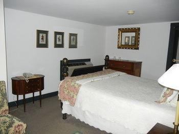Wayside Inn Middletown Ngoại thất bức ảnh
