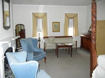 Wayside Inn Middletown Ngoại thất bức ảnh