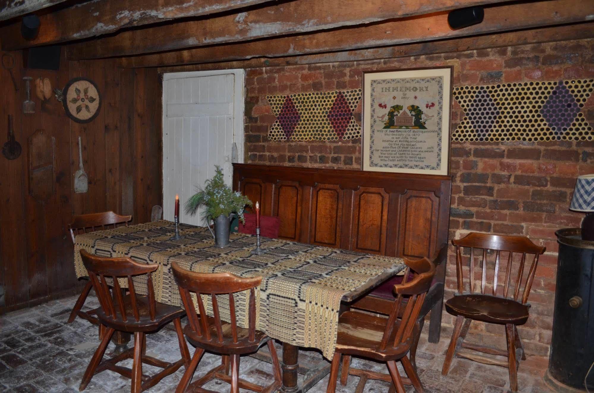 Wayside Inn Middletown Ngoại thất bức ảnh